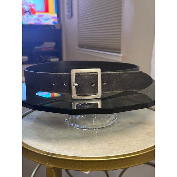 G.H. Bass & Co. genuine leather belt
Black Large - Picture 2 of 5